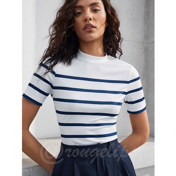 Striped Blue on White Slim Short Sleeve Tee Shirt High Neck - Picture 2 of 10